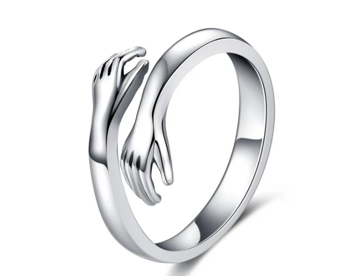 Hug Ring (خاتم العناق)
